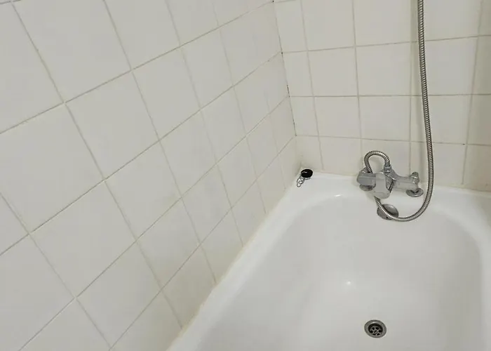 - Inout - 3 Beds Flat J-b6 公寓 瓦托伦斯